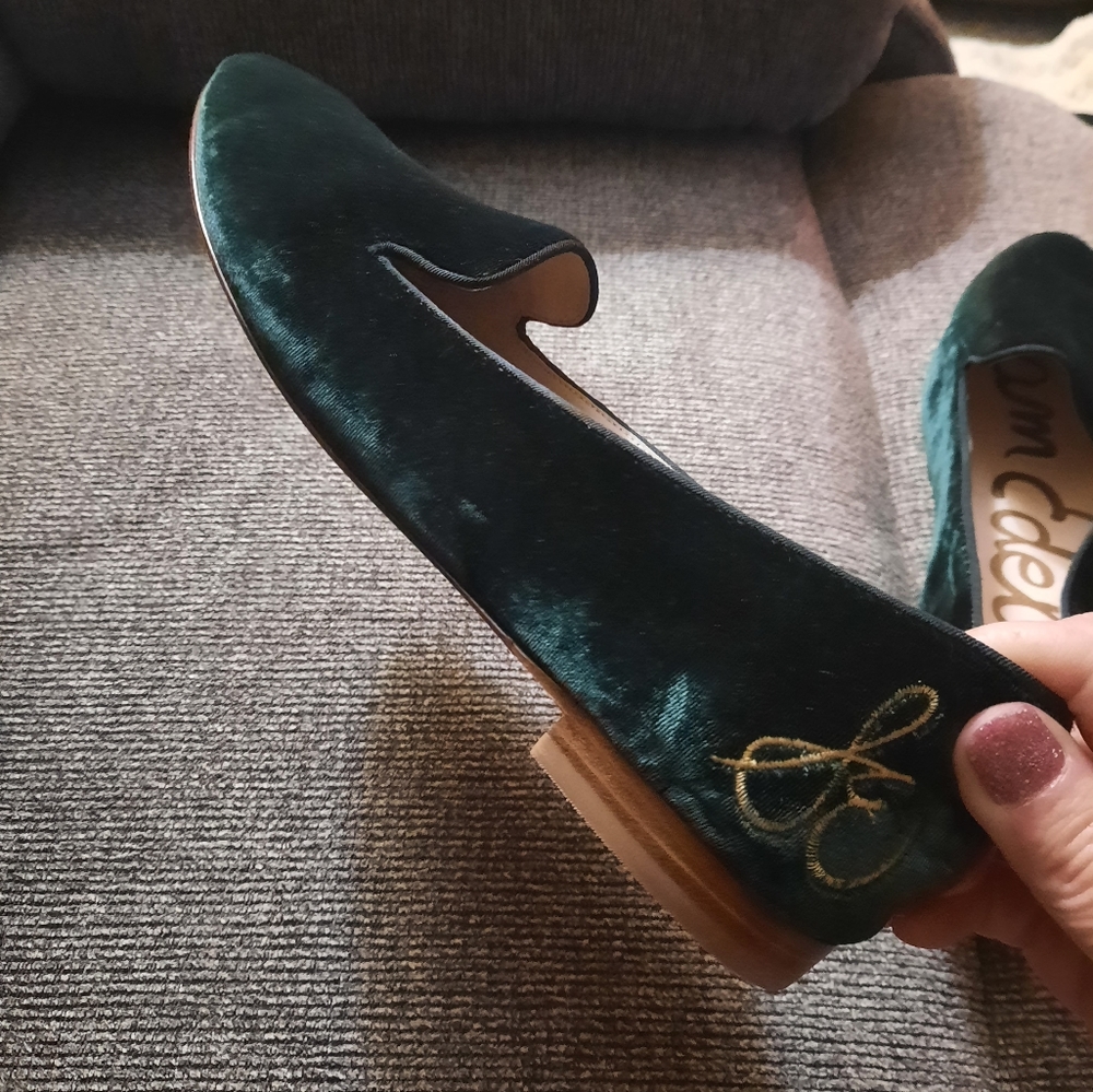 NWOB Sam Edelman Green Velvet "Alvin" Flats